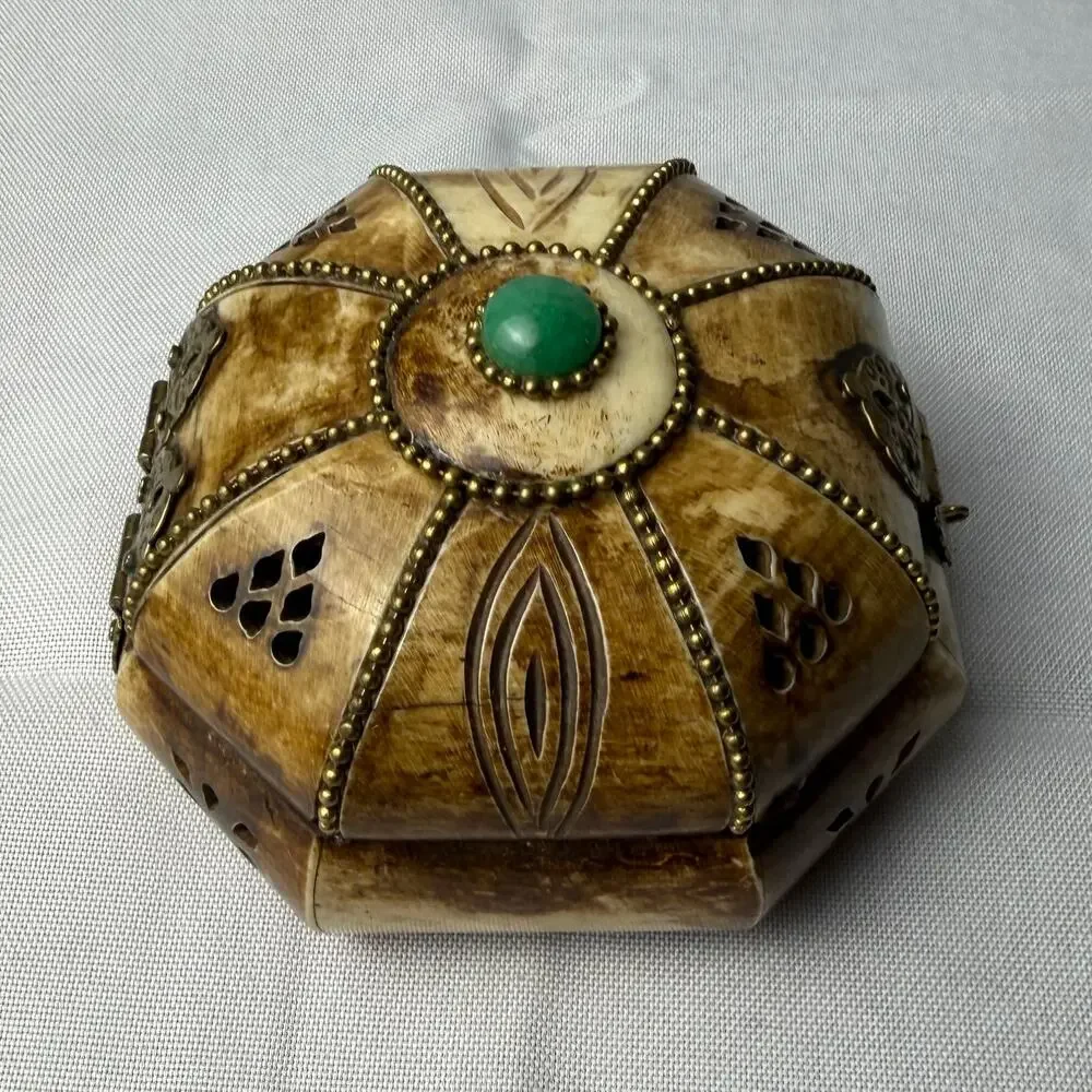 Vintage Camel Bone & Brass Trinket Box Octagonal India Green Cabochon
